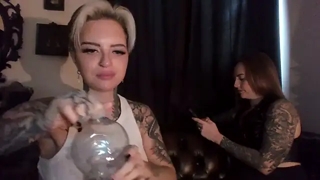 Alexandersonxo online show from 16, 12, 2025