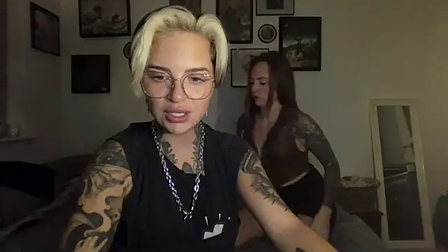 Alexandersonxo online show from 10, 10, 2025