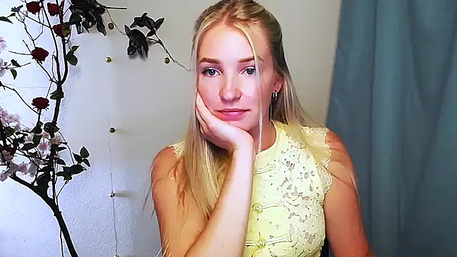 Queen ofLove online show from 11, 7, 2026