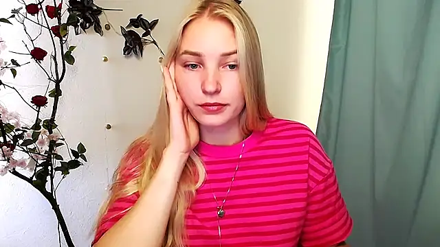 Queen ofLove online show from 12, 7, 2026