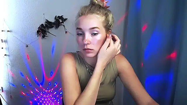 Queen ofLove online show from 22, 5, 2026