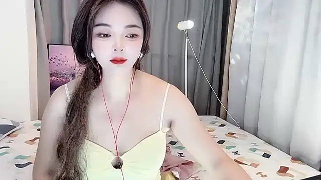 Snapshot of Mia-88-66 chatting on 9, 12, 2024 Mia-88-66 online show from 9, 12, 2024