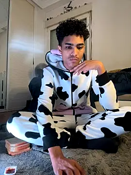 Ryan-hot online show from 22, 11, 2025