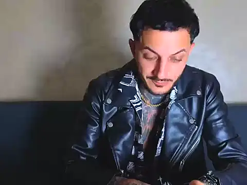 MentoXXL online show from 6, 11, 2025