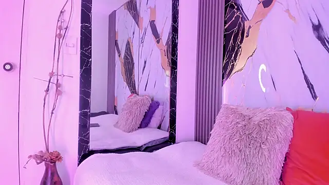 Snapshot of sophiee_evanss_ chatting on 13, 1, 2025 sophiee evanss online show from 13, 1, 2025