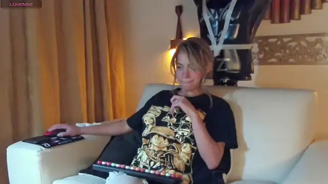 cami latinsex online show from 3, 1, 2025