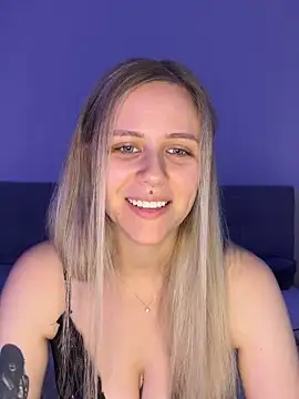 lunawolf21 online show from 18, 12, 2025