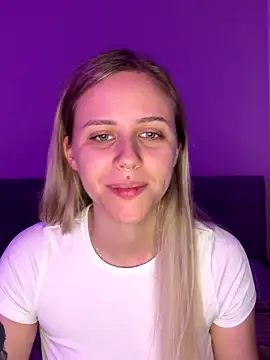 lunawolf21 online show from 16, 12, 2025