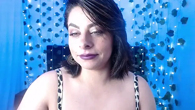 daphne 29 online show from 31, 12, 2024