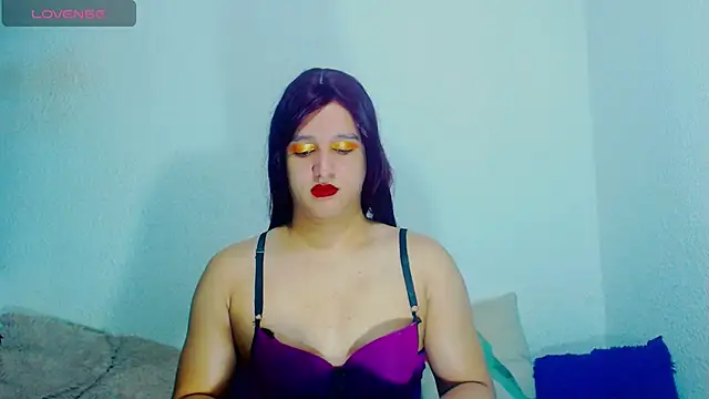 alexandrasexy32 online show from 13, 5, 2026