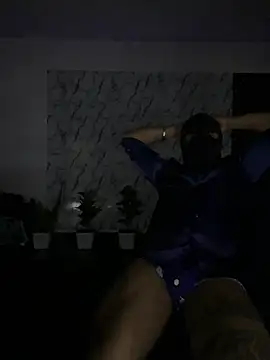 mikemacluffy online show from 28, 1, 2025