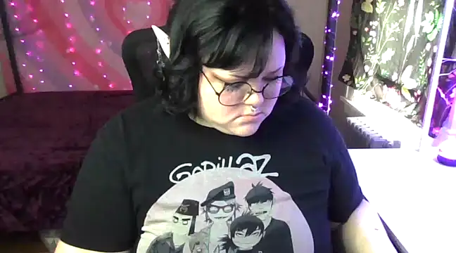 Flamefairy710 online show from 3, 12, 2024