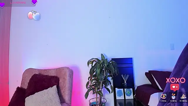 AndreaVelasco online show from 14, 11, 2025