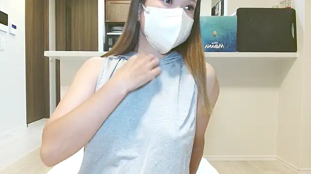 Snapshot of _hina_chan_ chatting on 3, 10, 2025  hina chan  online show from 3, 10, 2025