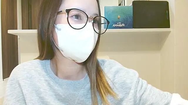 Snapshot of _hina_chan_ chatting on 15, 10, 2025  hina chan  online show from 15, 10, 2025