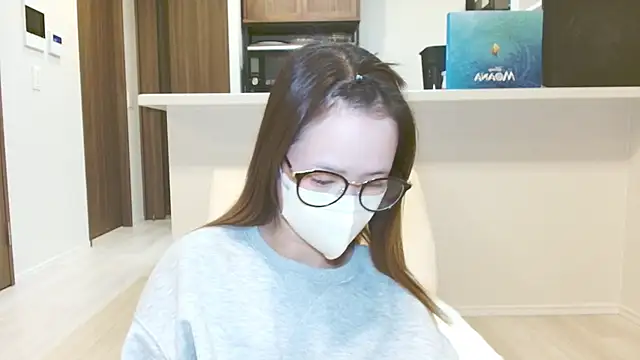 Snapshot of _hina_chan_ chatting on 25, 9, 2025  hina chan  online show from 25, 9, 2025