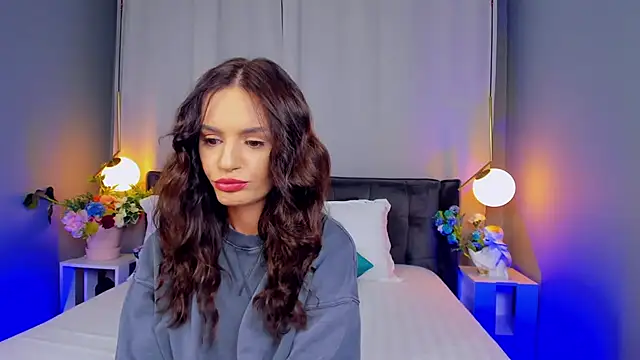 CarlaWhite online show from 15, 10, 2025