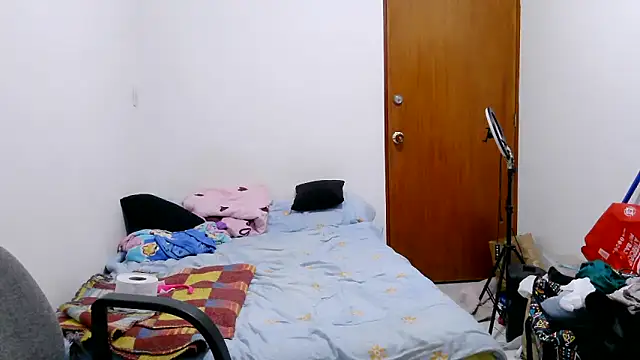 luxandracon23 online show from 18, 2, 2026