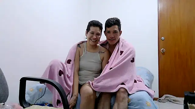 luxandracon23 online show from 10, 2, 2026