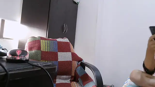 luxandracon23 online show from 22, 2, 2026