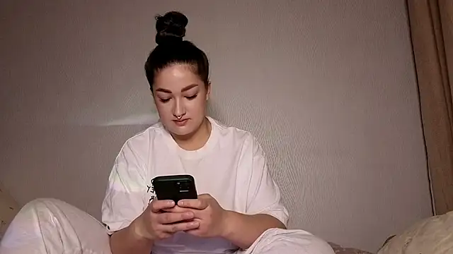 Aria Blisss online show from 23, 12, 2025