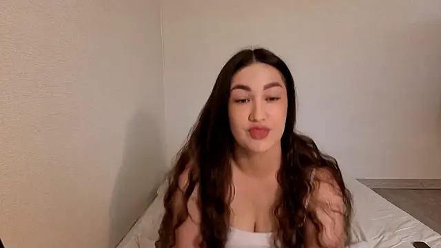 Aria Blisss online show from 3, 6, 2026