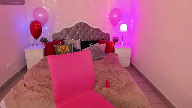 Aria Blisss online show from 13, 2, 2025