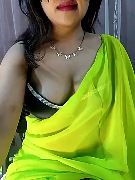 Snapshot of deslisexpriya chatting on 26, 11, 2025 deslisexpriya online show from 26, 11, 2025