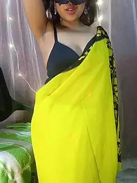 Snapshot of deslisexpriya chatting on 14, 10, 2025 deslisexpriya online show from 14, 10, 2025