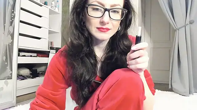 Baby Jewel online show from 13, 11, 2025