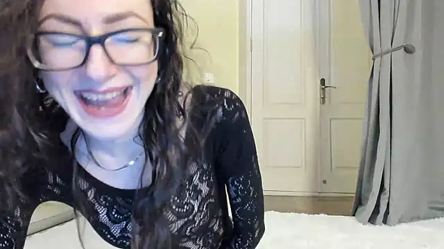 Baby Jewel online show from 2, 3, 2025