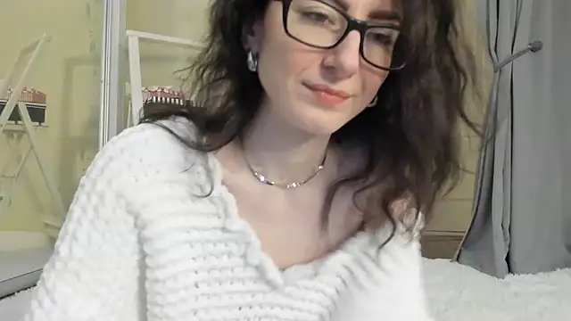 Baby Jewel online show from 12, 2, 2025