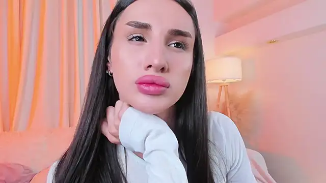 Snapshot of Kim_Oberlin_ chatting on 9, 10, 2025 Kim Oberlin online show from 9, 10, 2025