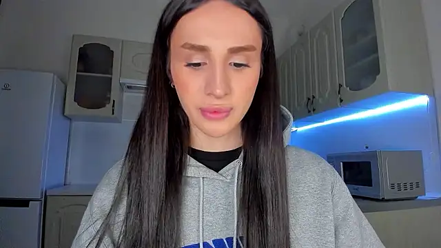 Kim Oberlin  online show from 7, 2, 2026