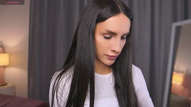 Snapshot of Kim_Oberlin_ chatting on 5, 11, 2025 Kim Oberlin online show from 5, 11, 2025