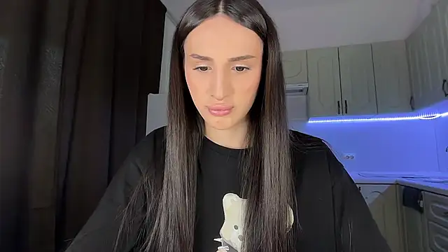 Kim Oberlin  online show from 28, 2, 2026