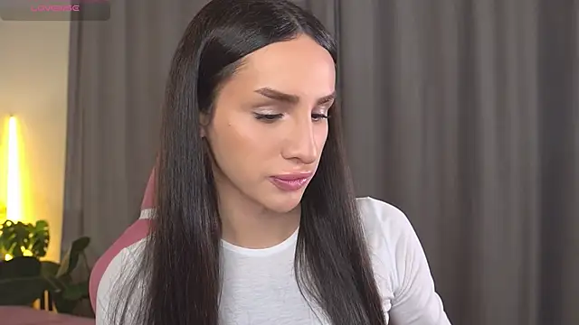 Snapshot of Kim_Oberlin_ chatting on 27, 11, 2025 Kim Oberlin online show from 27, 11, 2025