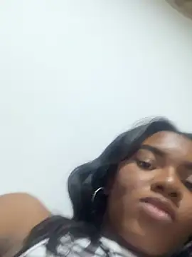 Snapshot of SophiaSmiiths_ chatting on 11, 3, 2025 SophiaSmiiths online show from 11, 3, 2025