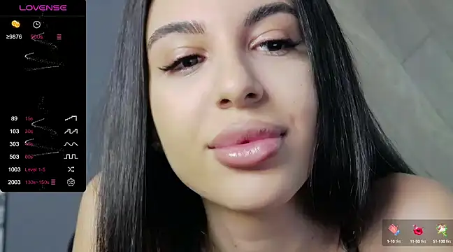 Snapshot of _Evelyynn_ chatting on 31, 12, 2024 Evelyynn online show from 31, 12, 2024