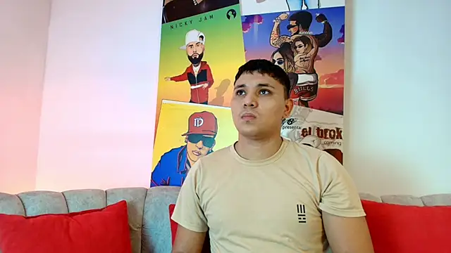 couple lovelyds online show from 6, 3, 2026