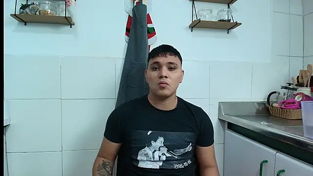 couple lovelyds online show from 14, 1, 2026