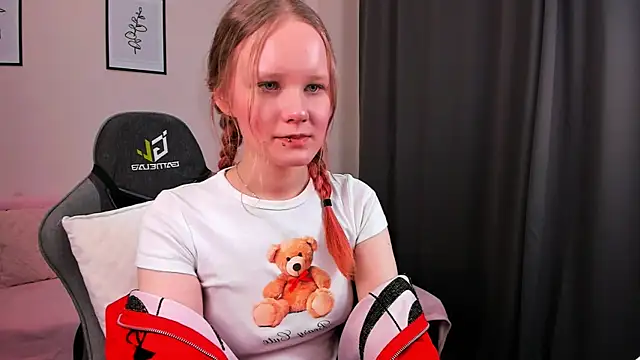 boostyboobs online show from 28, 2, 2025