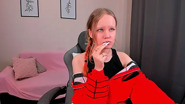 boostyboobs online show from 27, 2, 2025