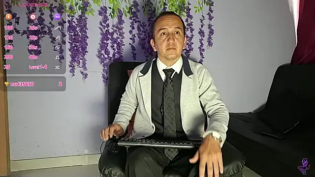 yazforeSolo online show from 6, 2, 2026