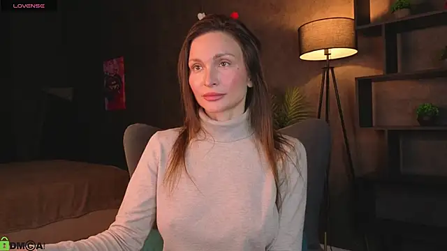 Snapshot of Beatrice_Brice chatting on 7, 5, 2026 Beatrice Brice online show from 7, 5, 2026