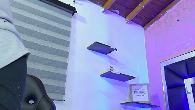 Sofia martiin online show from 10, 10, 2025