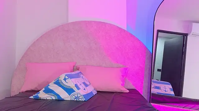 Sofia martiin online show from 28, 11, 2025