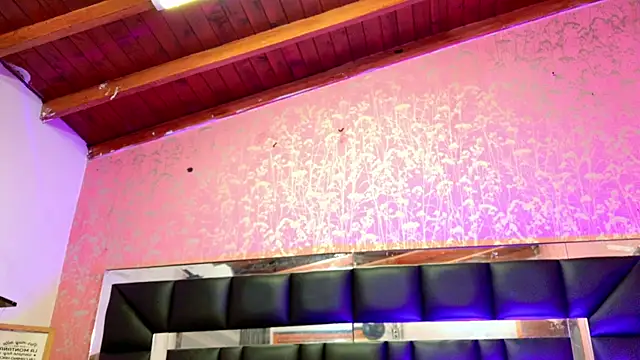 Sofia martiin online show from 31, 10, 2025