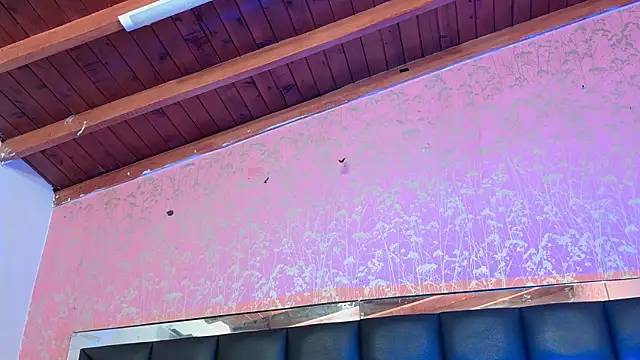 Sofia martiin online show from 13, 10, 2025