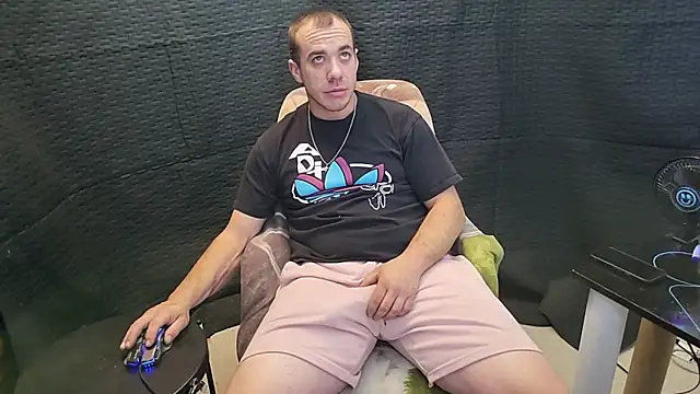 ScubaStevex online show from 2, 12, 2025